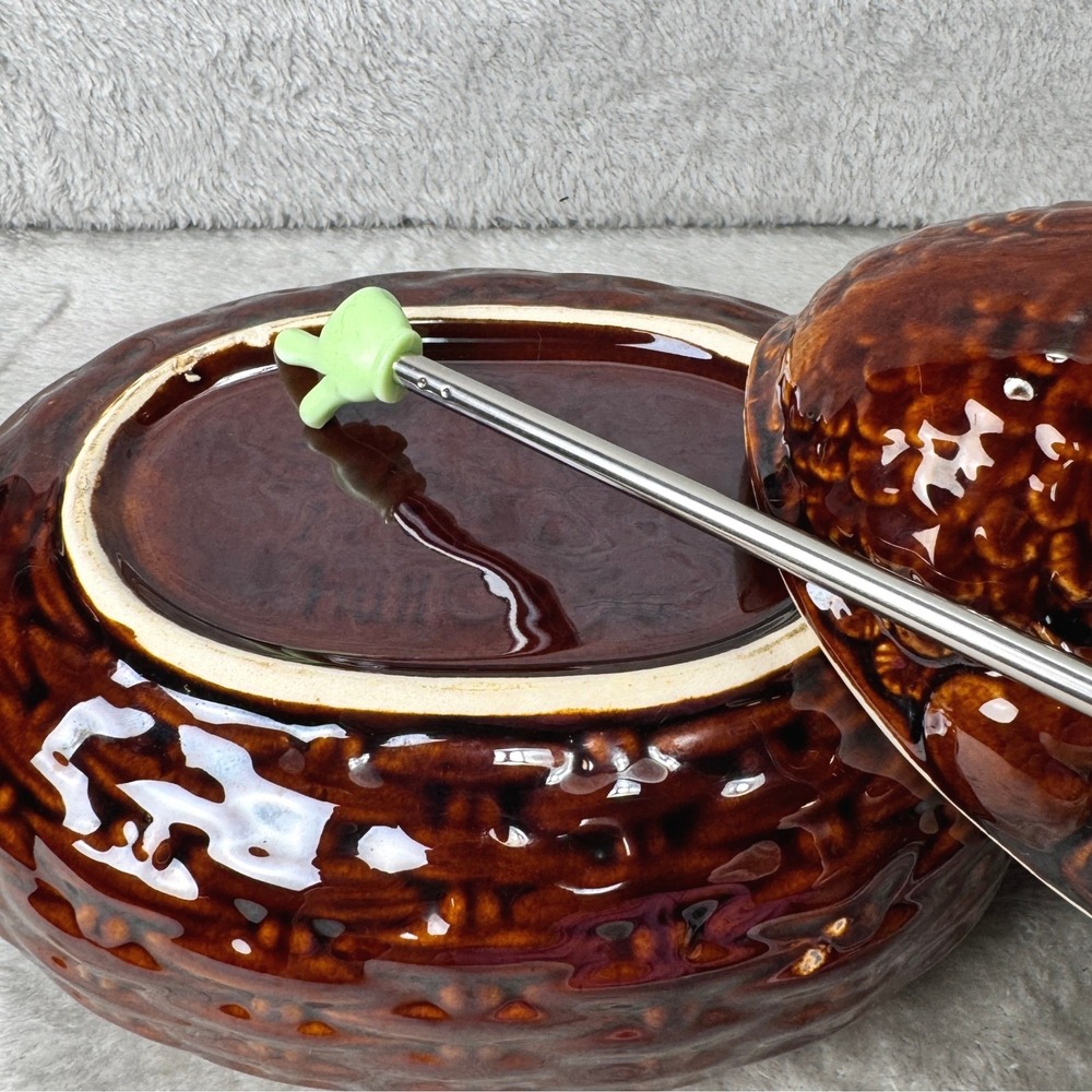 Vintage Hull Pottery Brown Drip Hen on Nest Covered Casserole Dish USA - Picture 14 of 16